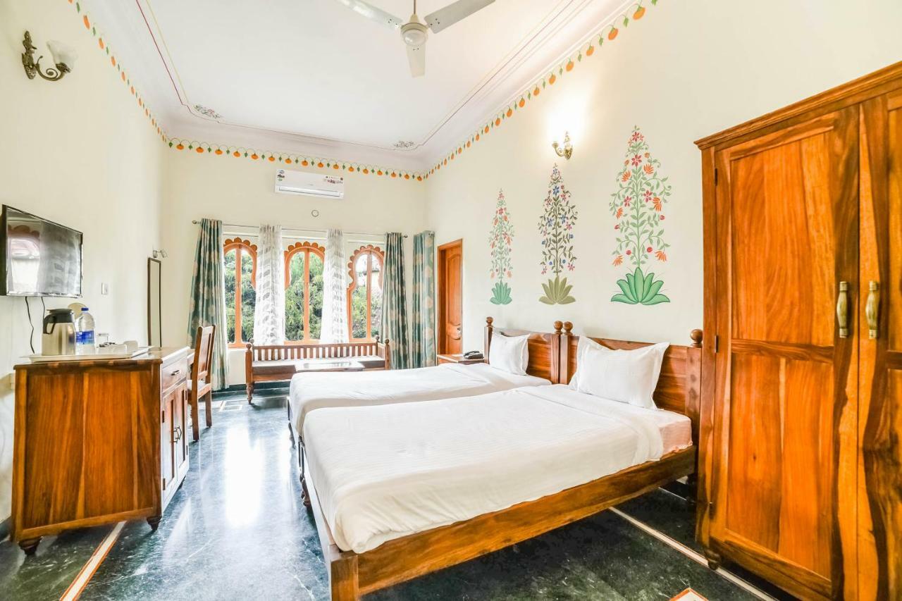 Hotel Jaisingh Garh By Innovating Hospitality Удайпур Экстерьер фото